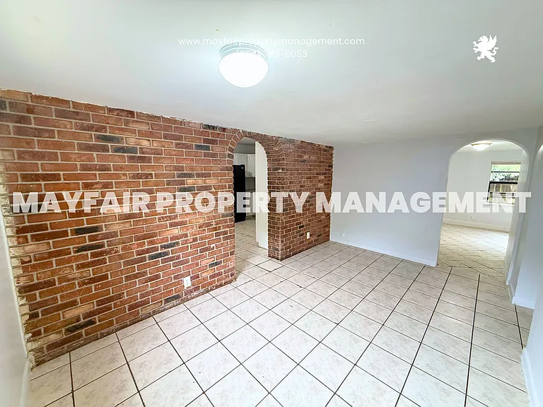 1329 NW 7th Ave — Photo 6