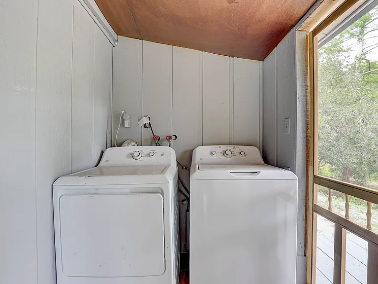 5290 Cyril Dr — Photo 19