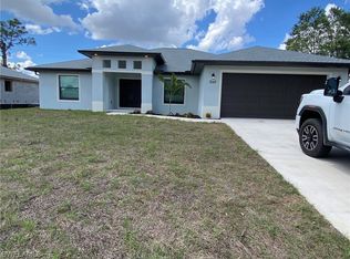 1110 State Ave, Lehigh Acres, FL 33972