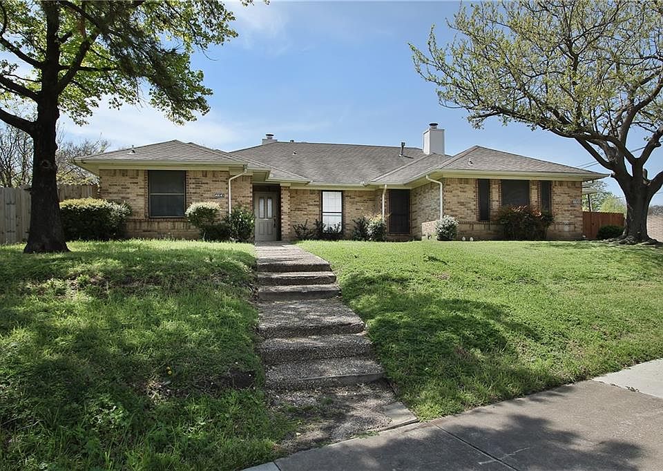 1st image of 4641 Club Estates Pl