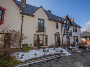 18 Mayfair Ln, Buffalo, NY 14201