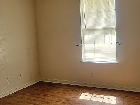5th image of 5307 Daybreak Dr #B & A