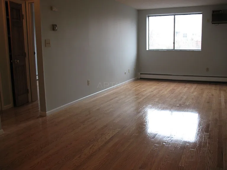 14 Murdock St #25 — Photo 6