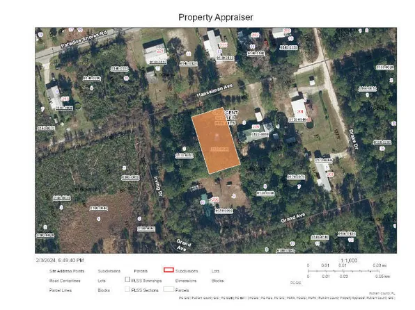 207 HANSELMAN Avenue, Crescent City, FL 32112