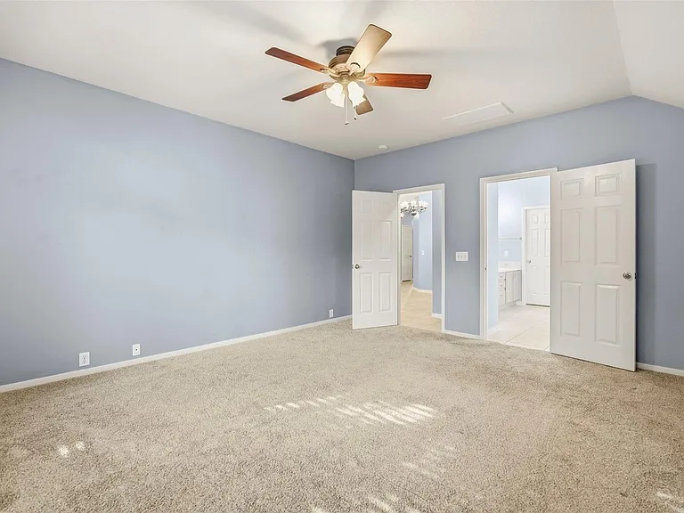 20019 Hardsville Dr — Photo 15