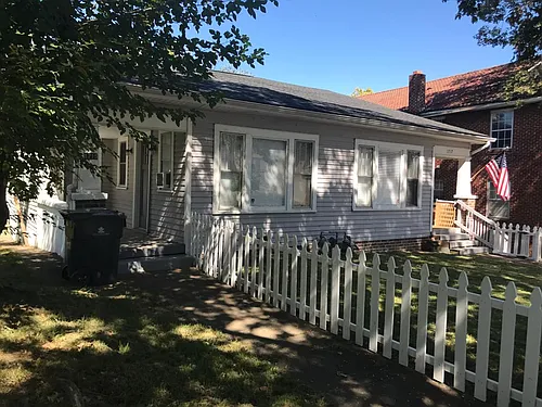 1715 E 5th Ave Photo 1