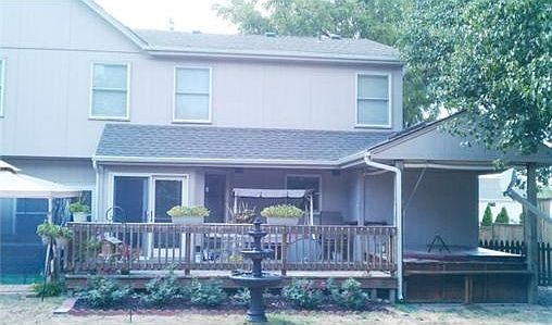 3rd image of 15705 Maple St
