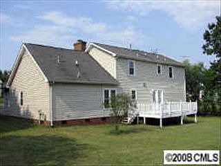 2nd image of 2517 Steeplechase Rd