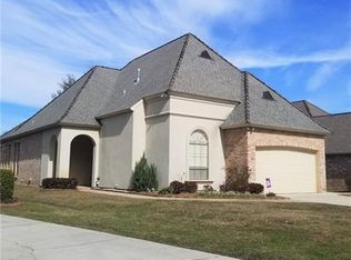 416 Claymont Ct, Madisonville, LA 70447