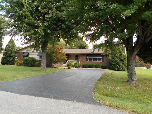 1st image of 1024 Chickasaw Dr