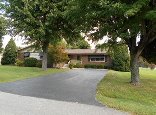 1024 Chickasaw Dr, Madisonville, KY 42431