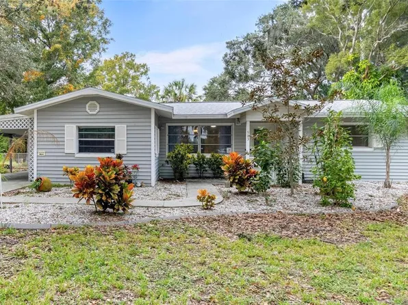 903 10TH AVENUE SW, RUSKIN, FL 33570