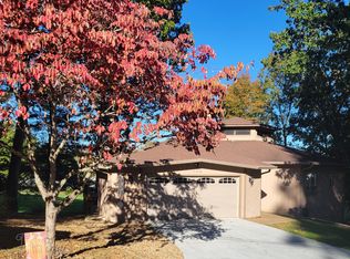 166 Baltusrol Rd, Fairfield Glade, TN 38558