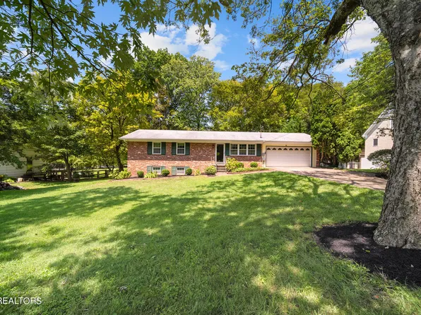 11125 Thornton Dr, Concord, TN 37934