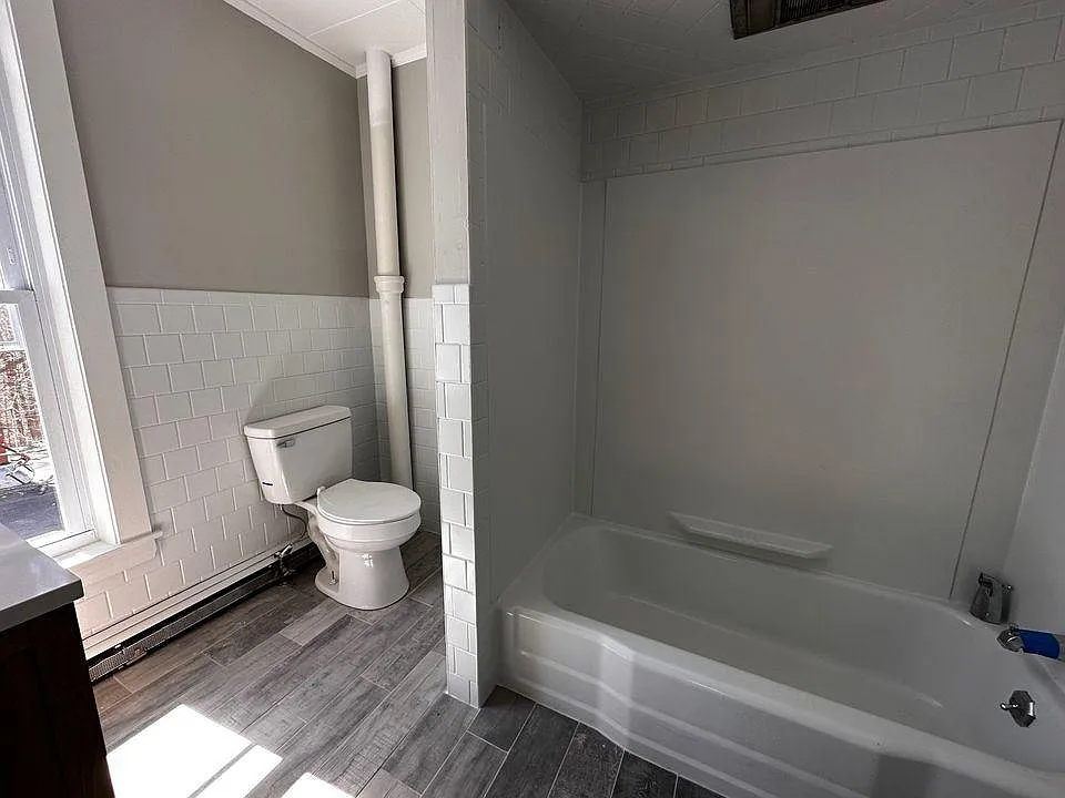 24A W High St, Somersworth — Photo 3