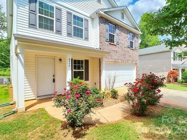 6944 Reese Furr Dr, Charlotte, NC 28216