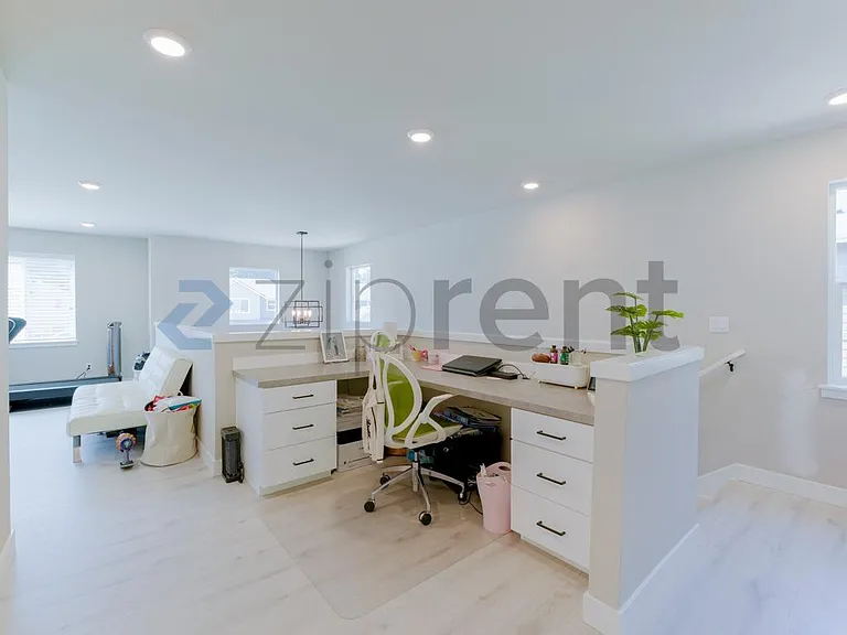 6703 165th Street Ct E — Photo 11