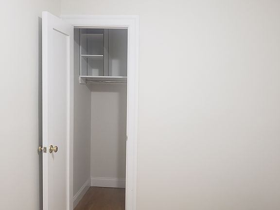 5th image of 1710 2nd Ave APT 2R