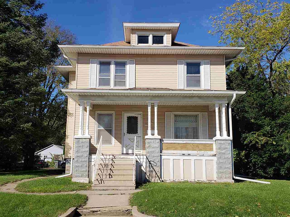 1st image of 220 N Frederick Ave