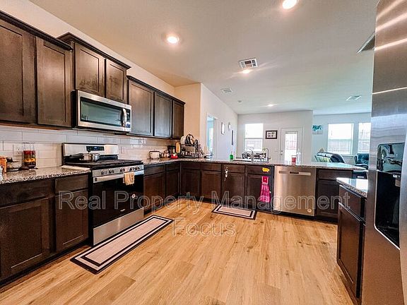 2nd image of 7321 Bledington Ln