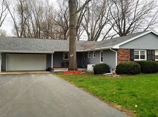 16210 Strawberry Rd, Morrison, IL 61270