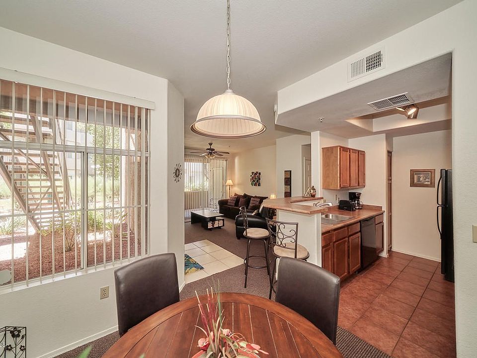 Dining Room-Kitchen