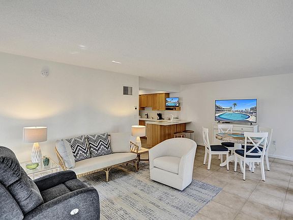 5th image of 2720 Yacht Club Boulevard #8B
