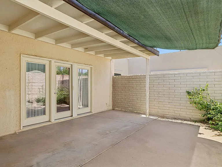 5208 N 78th Way — Photo 28