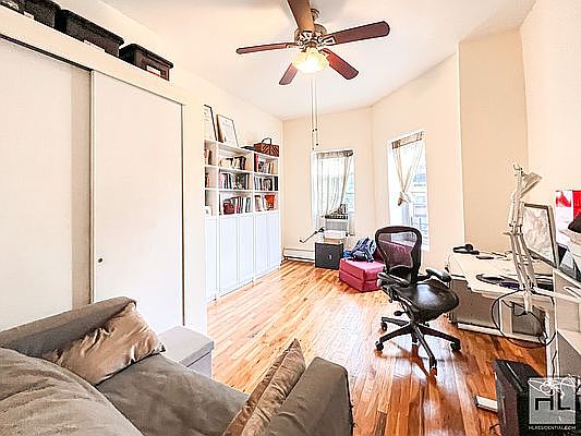 3rd image of 636 Halsey St #3