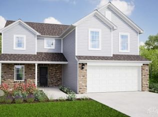 1018 Redwood Rd, Clayton, OH 45315