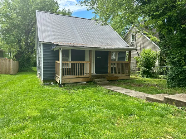 1006 Race St, Richmond, KY 40475