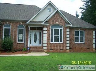 402 Hudders Creek Way, Simpsonville, SC 29680