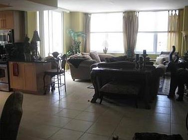 3rd image of 511 SE 5th Ave APT 816