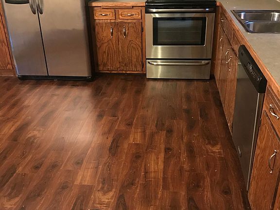 2nd image of 9939 Cottonwood St NW