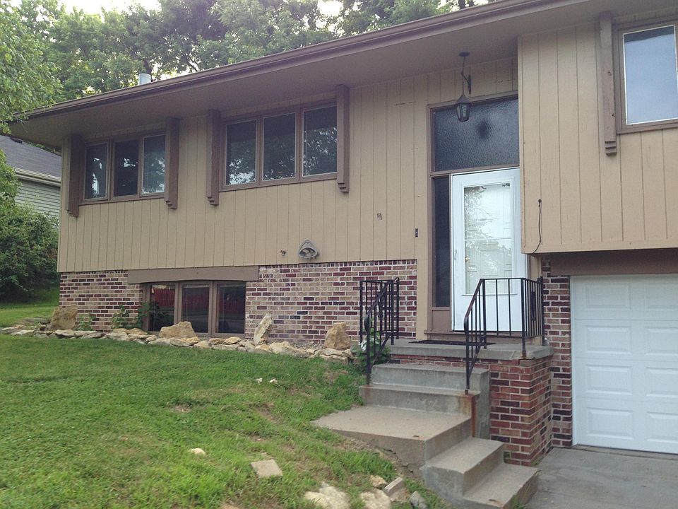 1st image of 1607 Thomas Dr