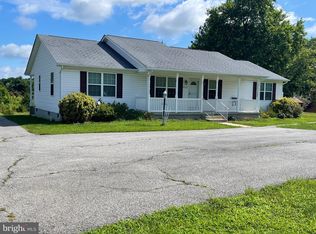 10650 Berry Rd, Waldorf, MD 20603