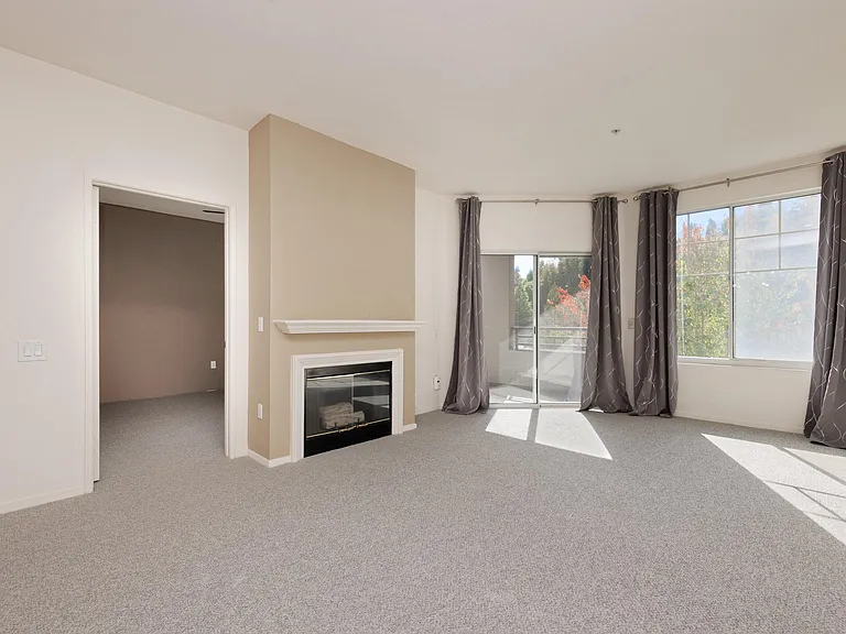 220 Caldecott Ln #201 — Photo 11