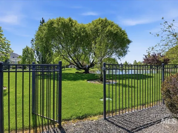 5071 W Frenchglen Dr, Eagle, ID 83616