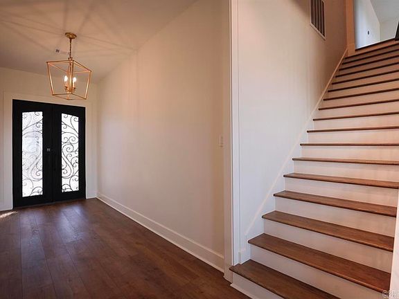 3rd image of 17103 Waterview Meadows Blvd