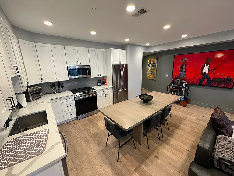 646 Newton Pl NW #201 — Photo 6