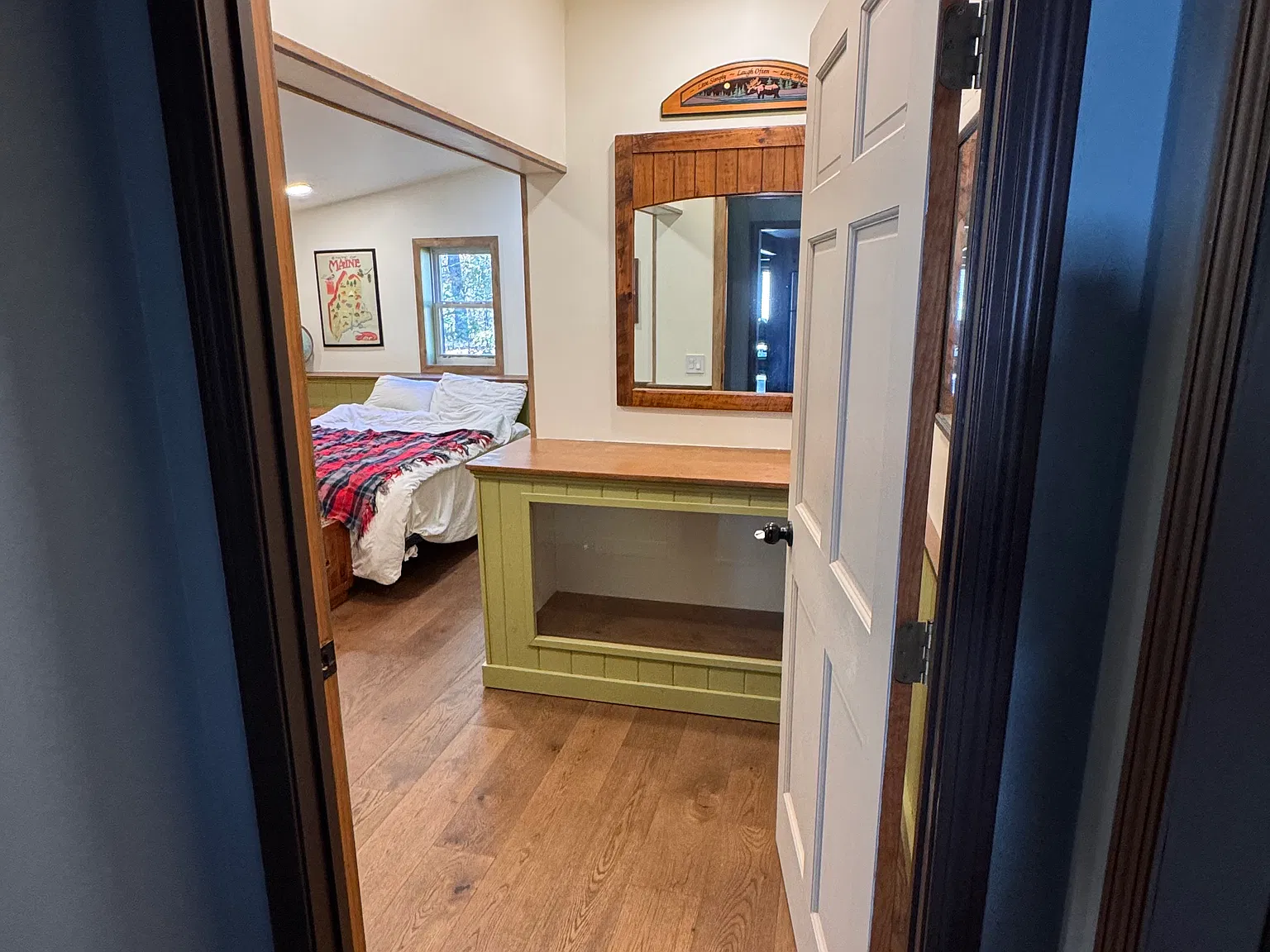 3 bed, 1800 sqft, $1,000 — Photo 2