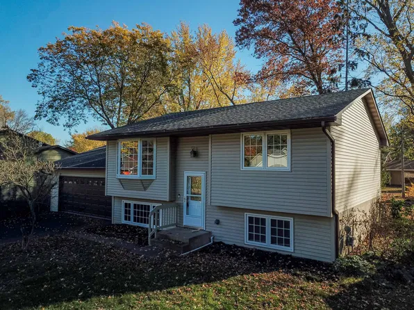1800 Webber St, White Bear Lake, MN 55110