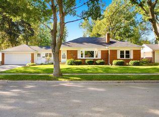 1227 Division St, Green Bay, WI 54303