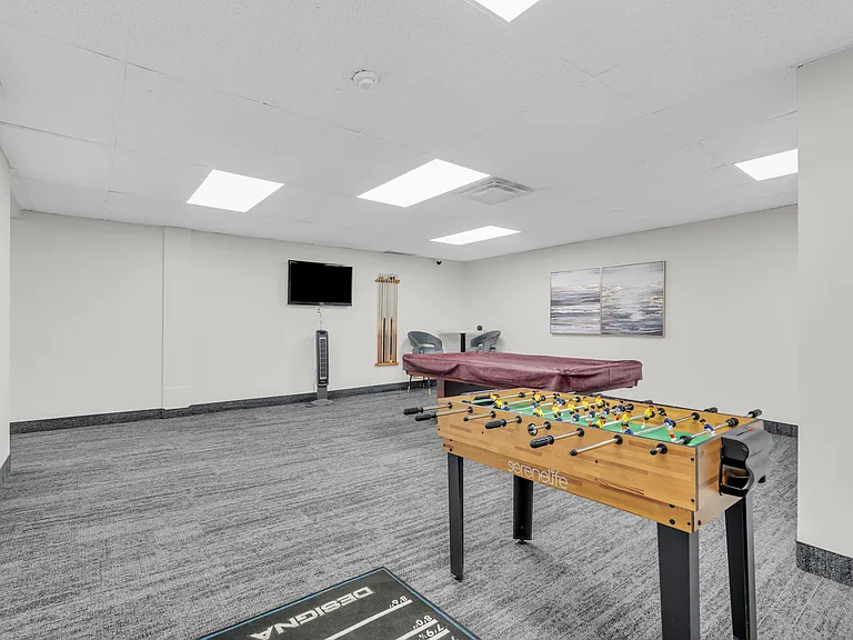 3189 King St E — Photo 15