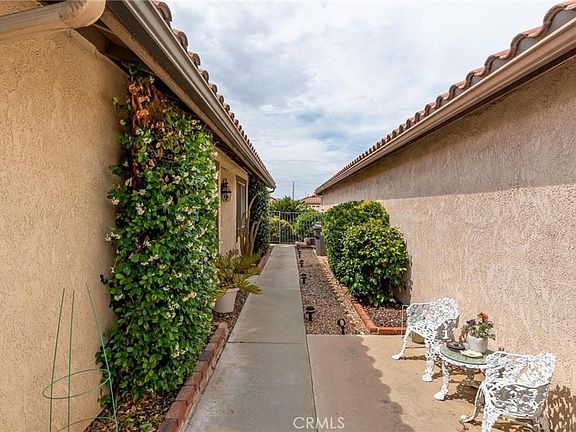 5th image of 26181 Goldenwood St