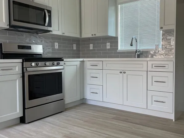 16404 S Manhattan Pl, Gardena, CA 90247