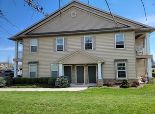 2058 Shady Oak Dr, Mount Joy, PA 17552