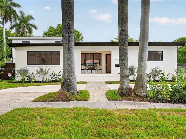 205 NE 123rd St, North Miami, FL 33161