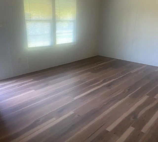 8000 Peach Blossom Ln — Photo 4