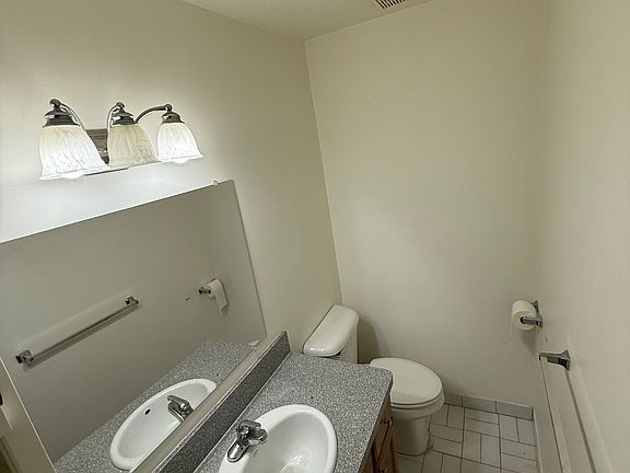 3rd image of 28838 Pardo St APT 3